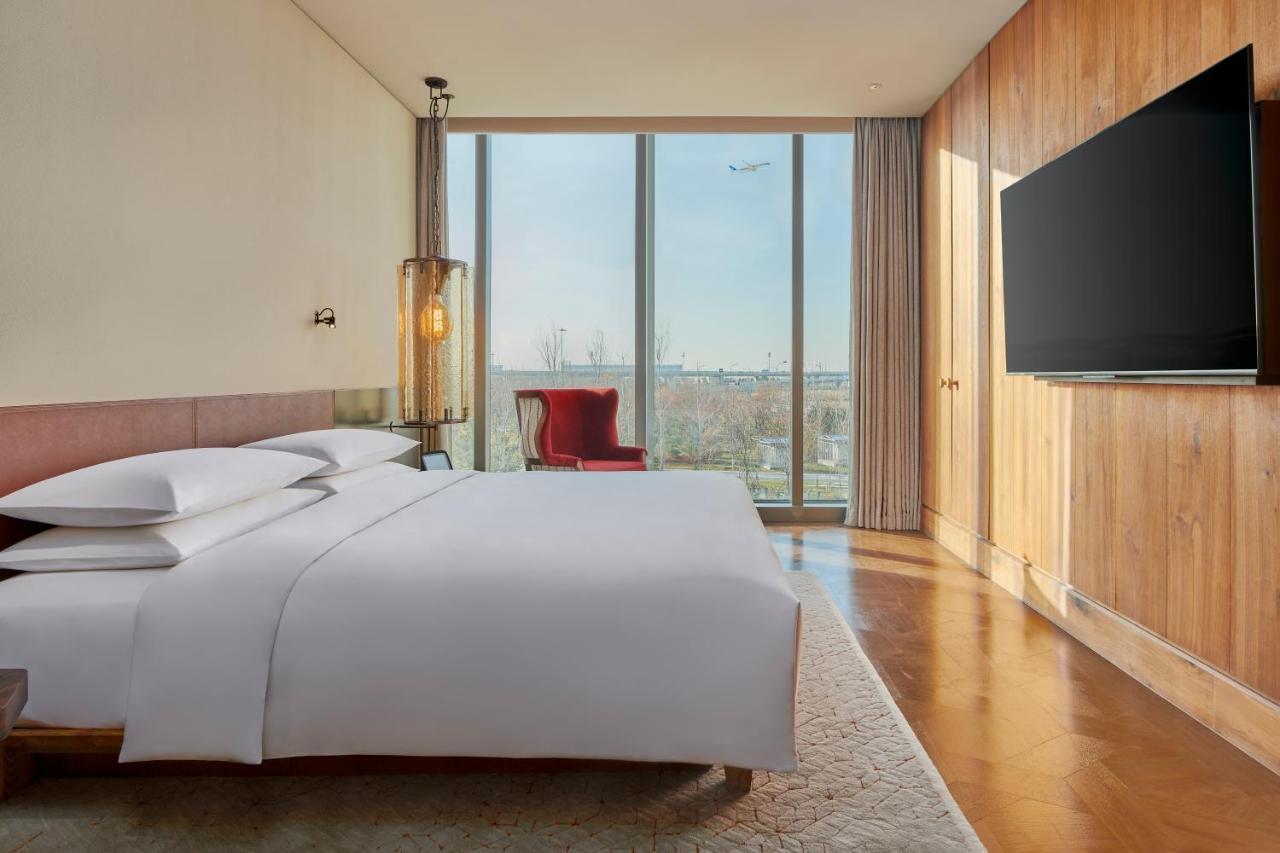 Mumian Daxing International Airport, Part Of Hyatt Beijing